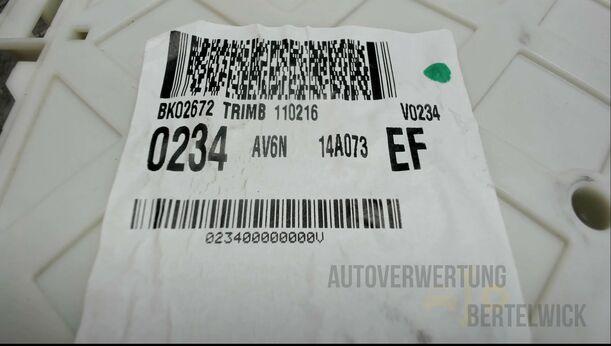 Foto: SICHERUNGSKASTEN eines Ford C-MAX 1.6 EcoBoost Start-Stop-System Special