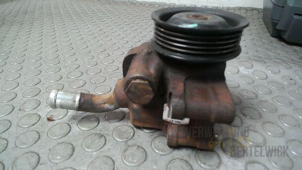 Foto: PUMPE SERVOLENKUNG/ SERVOPUMPE eines Ford Fiesta 1.4 Special