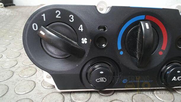 Foto: HEIZUNGSBETÄTIGUNG eines Ford Fiesta 1.4 Special