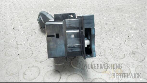 Foto: BLINKERSCHALTER eines Ford C-MAX 1.6 EcoBoost Start-Stop-System Special