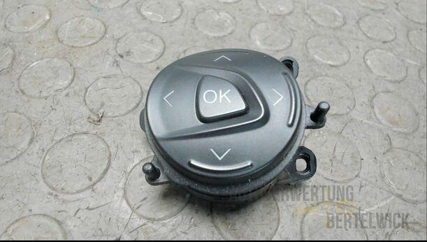 Foto: LENKRADSCHALTER LINKS eines Ford C-MAX 1.6 EcoBoost Start-Stop-System Special