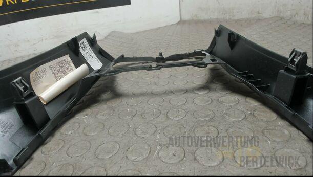 Foto: VERKLEIDUNG / ABDECKUNG MITTELKONSOLE eines Ford C-MAX 1.6 EcoBoost Start-Stop-System Special