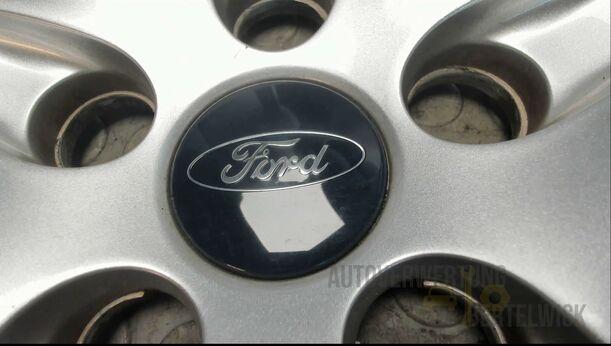 Foto: RADDECKEL / RADKAPPE 16 ZOLL eines Ford C-MAX 1.6 EcoBoost Start-Stop-System Special