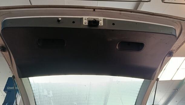 Foto: HECKKLAPPE/ HECKDECKEL eines Opel Meriva 1.6 16V Easytronic Special