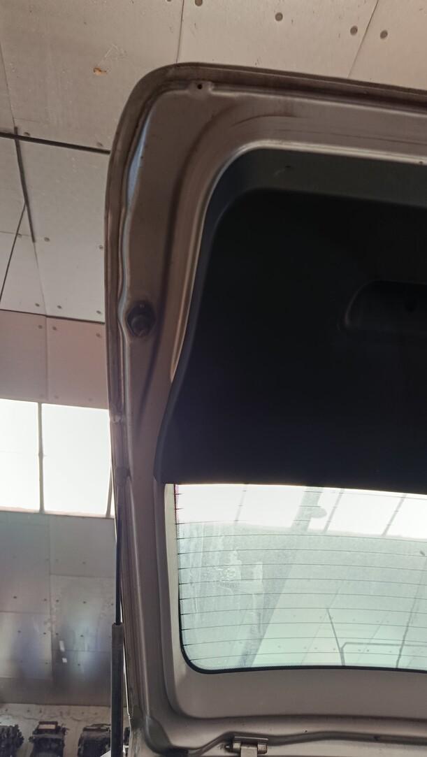 Foto: HECKKLAPPE/ HECKDECKEL eines Opel Meriva 1.6 16V Easytronic Special
