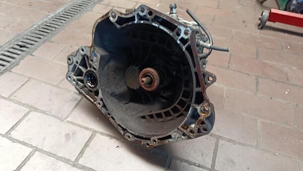 Foto: SCHALTGETRIEBE F17 W3.94 eines Opel Meriva 1.6 16V Easytronic Special