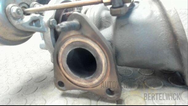 Foto: TURBOLADER eines Ford C-MAX 1.6 EcoBoost Start-Stop-System Special