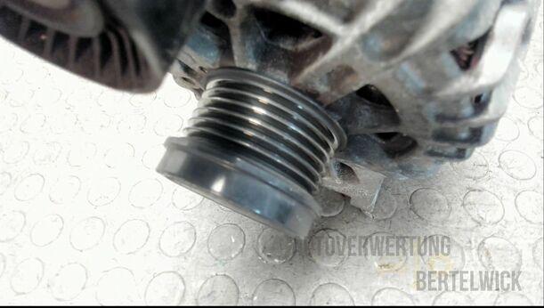 Foto: LICHTMASCHINE / GENERATOR eines Ford C-MAX 1.6 EcoBoost Start-Stop-System Special