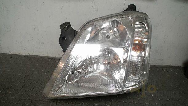 Foto: SCHEINWERFER LINKS ( VALEO ) eines Opel Meriva 1.6 16V Easytronic Special