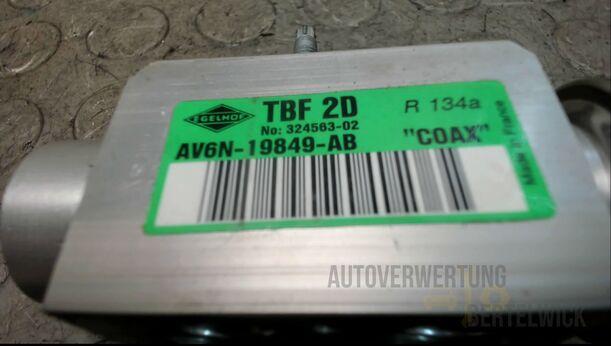 Foto: EXPANSIONSVENTIL KLIMAANLAGE eines Ford C-MAX 1.6 EcoBoost Start-Stop-System Special