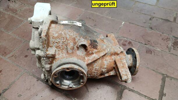 Foto: HINTERACHSGETRIEBE (UNGEPRÜFT) eines BMW 320i Touring Special