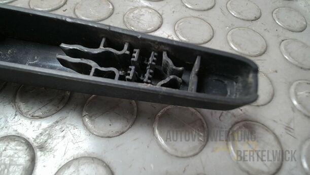 Foto: SCHEIBENWISCHERARM HINTEN ( TOURING ) eines BMW 320i Touring Special