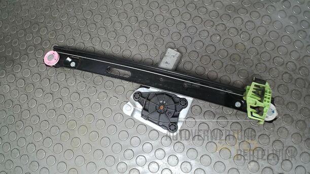 Foto: FENSTERHEBER ELEKTRISCH HINTEN LINKS eines BMW 320i Touring Special