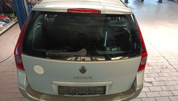 Foto: HECKKLAPPE / HECKDECKEL eines Renault Megane 1.4 Grandtour Special