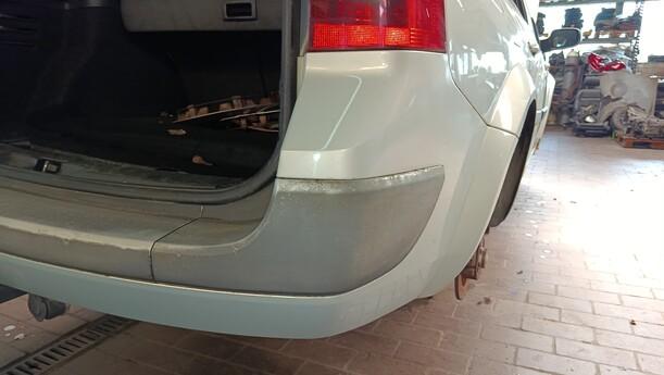 Foto: STOSSFÄNGER / STOßSTANGE HINTEN eines Renault Megane 1.4 Grandtour Special