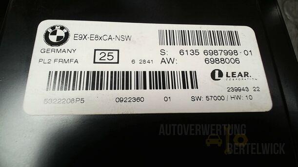 Foto: FUSSRAUMMODUL eines BMW 320i Touring Special