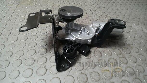 Foto: SCHEIBENWISCHERMOTOR HINTEN eines BMW 320i Touring Special