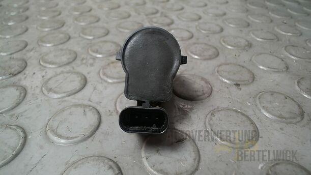 Foto: ULTRASCHALLSENSOR/ PDC SENSOR eines BMW 320i Touring Special