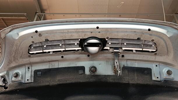 Foto: MOTORHAUBE ( OHNE GRILL ) eines Opel Zafira 1.8 16V Special