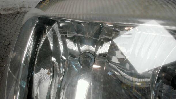 Foto: SCHEINWERFER RECHTS eines Opel Zafira 1.8 16V Special