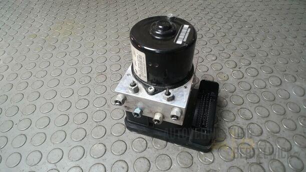 Foto: HAUPTBREMSAGGREGAT ABS/ DSC eines BMW 320i Touring Special