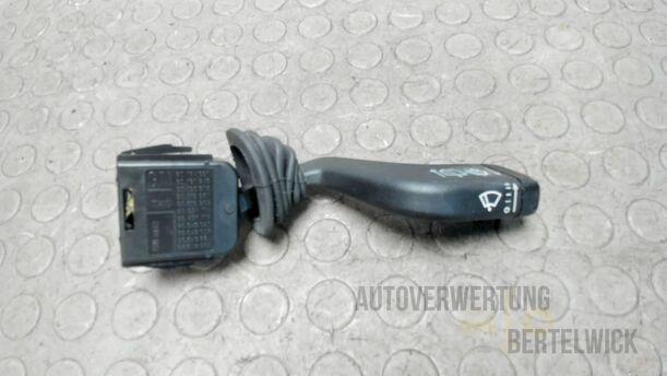Foto: SCHEIBENWISCHERSCHALTER eines Opel Zafira 1.8 16V Special