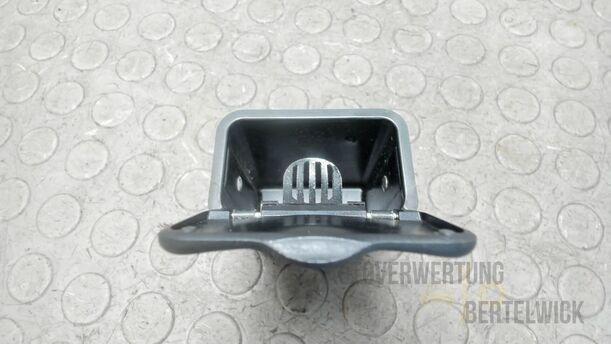 Foto: ASCHENBECHER eines Opel Zafira 1.8 16V Special