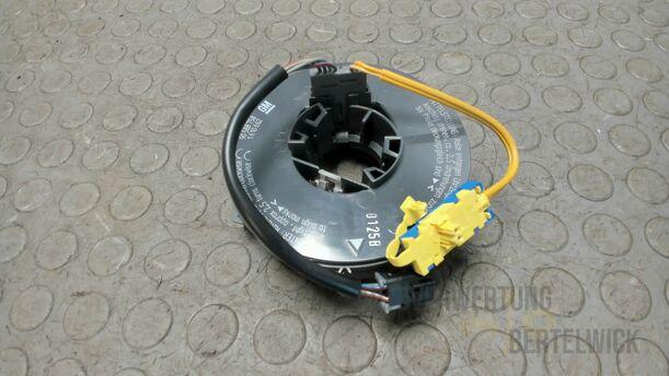 Foto: SCHLEIFRING / WICKELFEDER eines Opel Zafira 1.8 16V Special