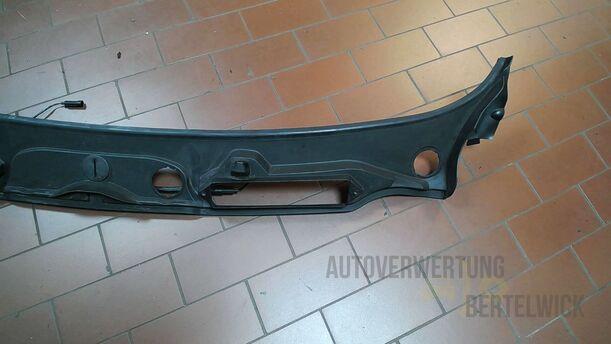 Foto: WINDLAUF eines BMW 320i Touring Special