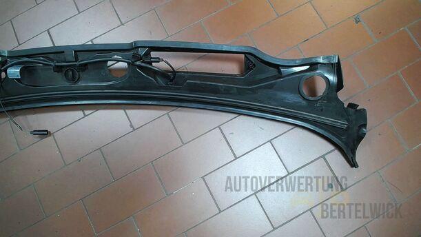 Foto: WINDLAUF eines BMW 320i Touring Special
