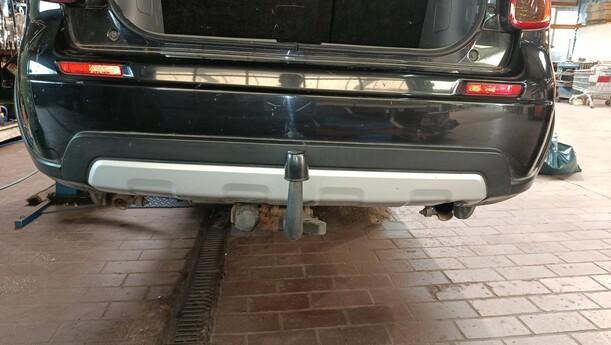 Foto: STOSSFÄNGER/ STOßSTANGE HINTEN eines Suzuki SX4 2.0 DDiS Special