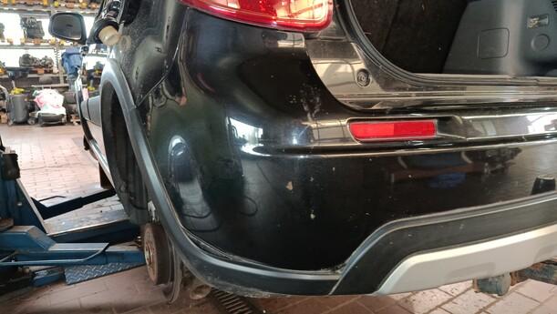 Foto: STOSSFÄNGER/ STOßSTANGE HINTEN eines Suzuki SX4 2.0 DDiS Special