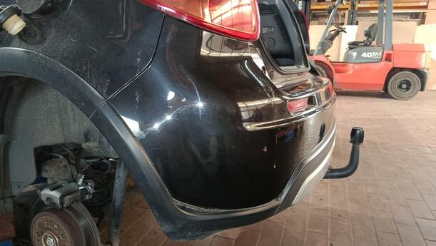 Foto: STOSSFÄNGER/ STOßSTANGE HINTEN eines Suzuki SX4 2.0 DDiS Special