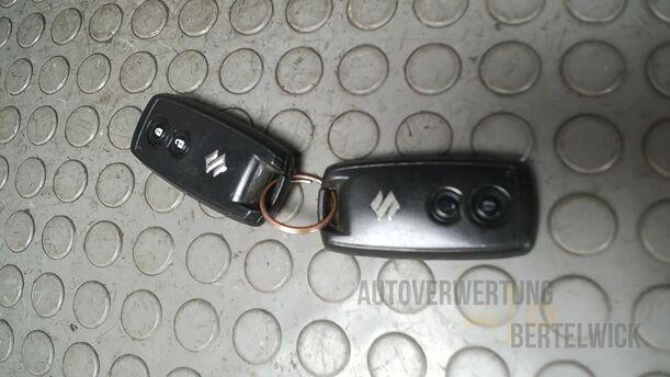 Foto: ZÜNDSCHLOSS/ SCHLIESSZYLINDER eines Suzuki SX4 2.0 DDiS Special