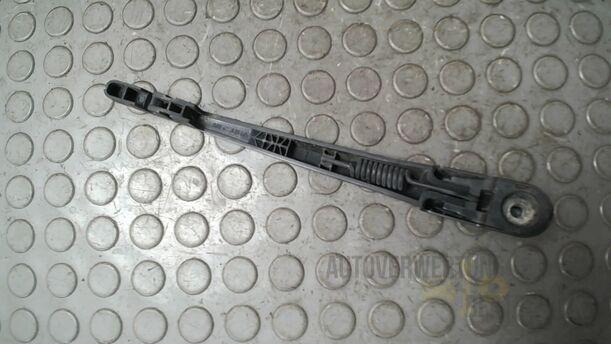 Foto: SCHEIBENWISCHERARM HINTEN eines Suzuki SX4 2.0 DDiS Special