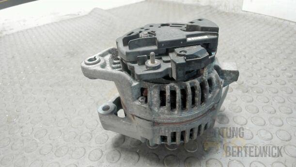 Foto: LICHTMASCHINE / GENERATOR ( 100A ) eines Opel Zafira 1.8 16V Special