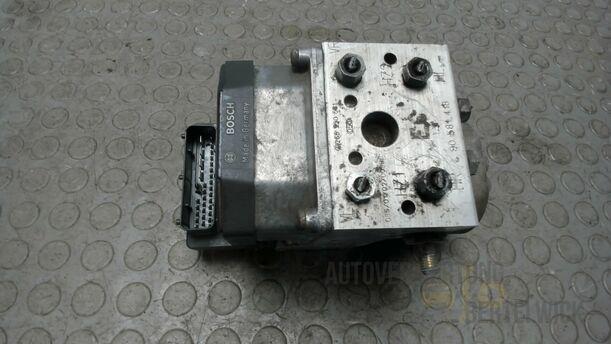 Foto: HAUPRBREMSAGGREGAT ABS eines Opel Zafira 1.8 16V Special