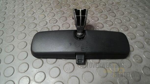 Foto: INNENSPIEGEL eines Suzuki SX4 2.0 DDiS Special