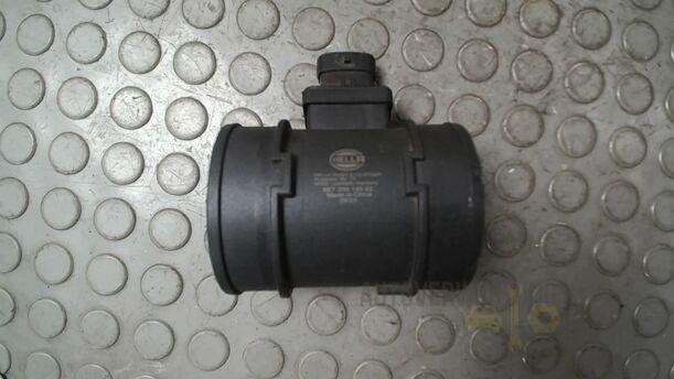Foto: LUFTMASSENMESSER ( HELLA ) eines Suzuki SX4 2.0 DDiS Special