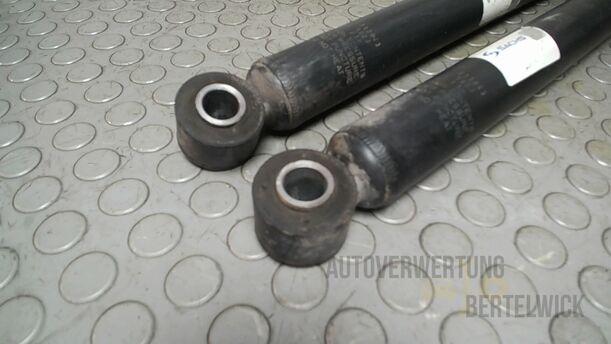 Foto: STOSSDÄMPFERPAAR HINTEN ( SACHS ) eines Suzuki SX4 2.0 DDiS Special