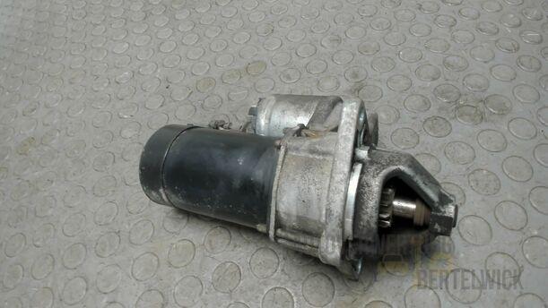 Foto: ANLASSER / STARTER eines Opel Meriva 1.6 16V Easytronic Special