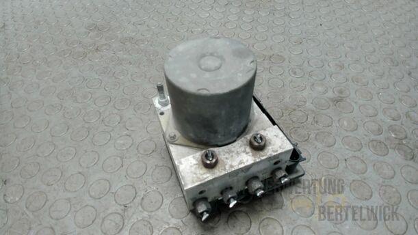 Foto: HAUPTBREMSAGGREGAT ABS eines Opel Meriva 1.6 16V Easytronic Special