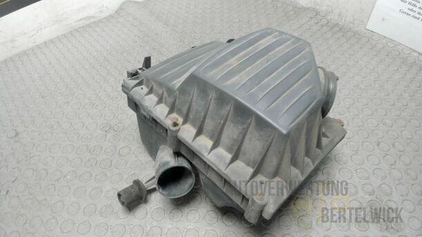 Foto: LUFTFILTERKASTEN eines Opel Meriva 1.6 16V Easytronic Special