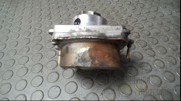 Foto: VAKUUMPUMPE/ UNTERDRUCKPUMPE eines Suzuki SX4 2.0 DDiS Special