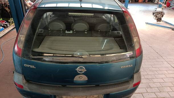 Foto: HECKKLAPPE / HECKDECKEL ( 2/3 TÜRER ) eines Opel Corsa 1.0 12V Special