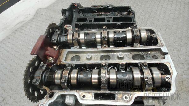 Foto: ZYLINDERKOPF ( X10XE ) eines Opel Corsa 1.0 12V Special