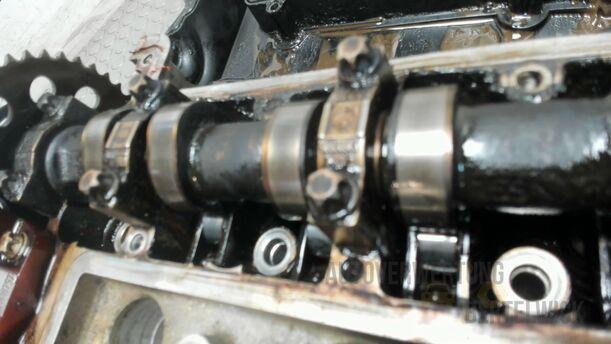 Foto: ZYLINDERKOPF ( X10XE ) eines Opel Corsa 1.0 12V Special