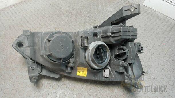 Foto: SCHEINWERFER LINKS eines Opel Corsa 1.0 12V Special
