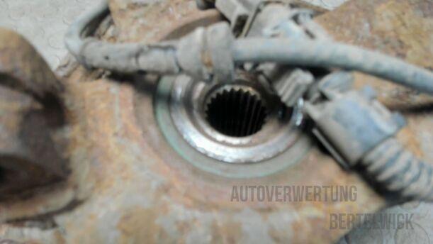 Foto: ACHSSCHENKEL VORNE LINKS eines Opel Corsa 1.0 12V Special