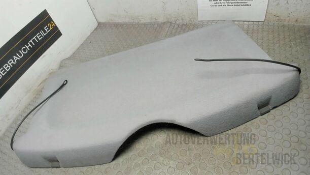 Foto: KORDELHUTABLAGE eines Opel Corsa 1.0 12V Special